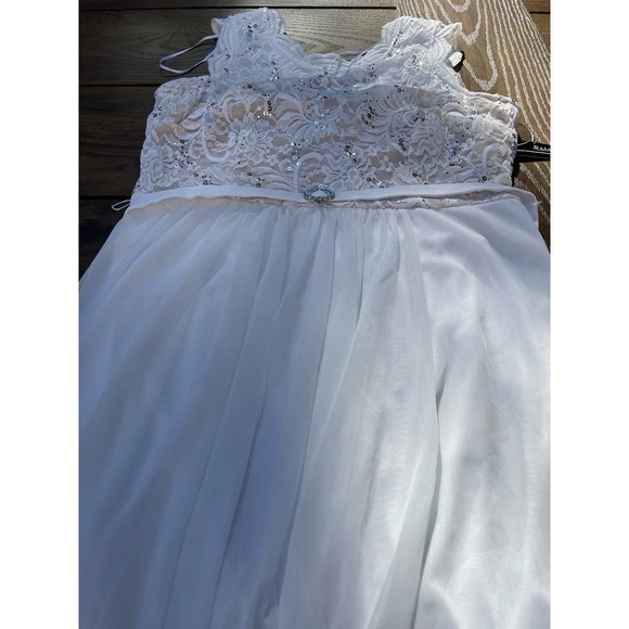 R&M Richards Sequin lace shifon gown white 10 - Picture 2 of 5